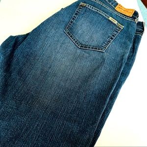 Women’s relaxed for dark wash Levi’s